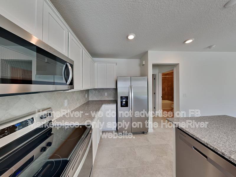 8717 Windlass Cove, Parrish, FL 34219 - House for Rent - Image 7