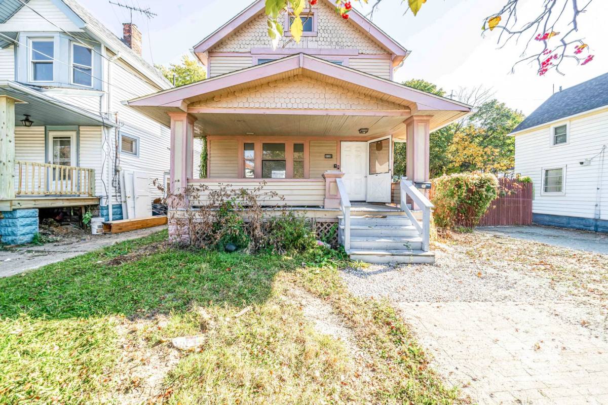 3339 W 90th St, Cleveland, OH 44102 - House for Rent - Image 2