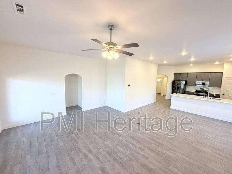 256 Hunt St, Pea Ridge, AR 72751 - House for Rent - Image 5
