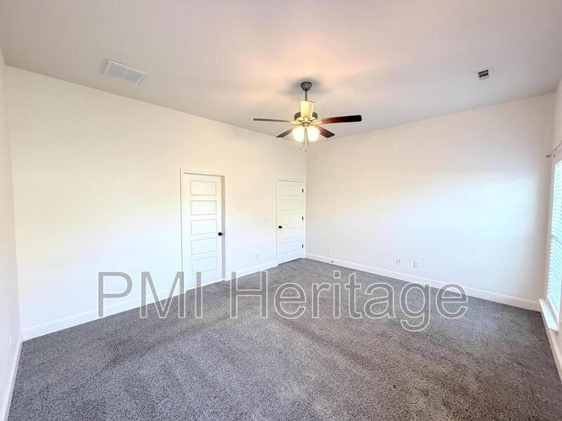 256 Hunt St, Pea Ridge, AR 72751 - House for Rent - Image 9
