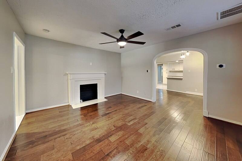 5115 Mission Ave, Dallas, TX 75206 - Apartment for Rent - Image 2