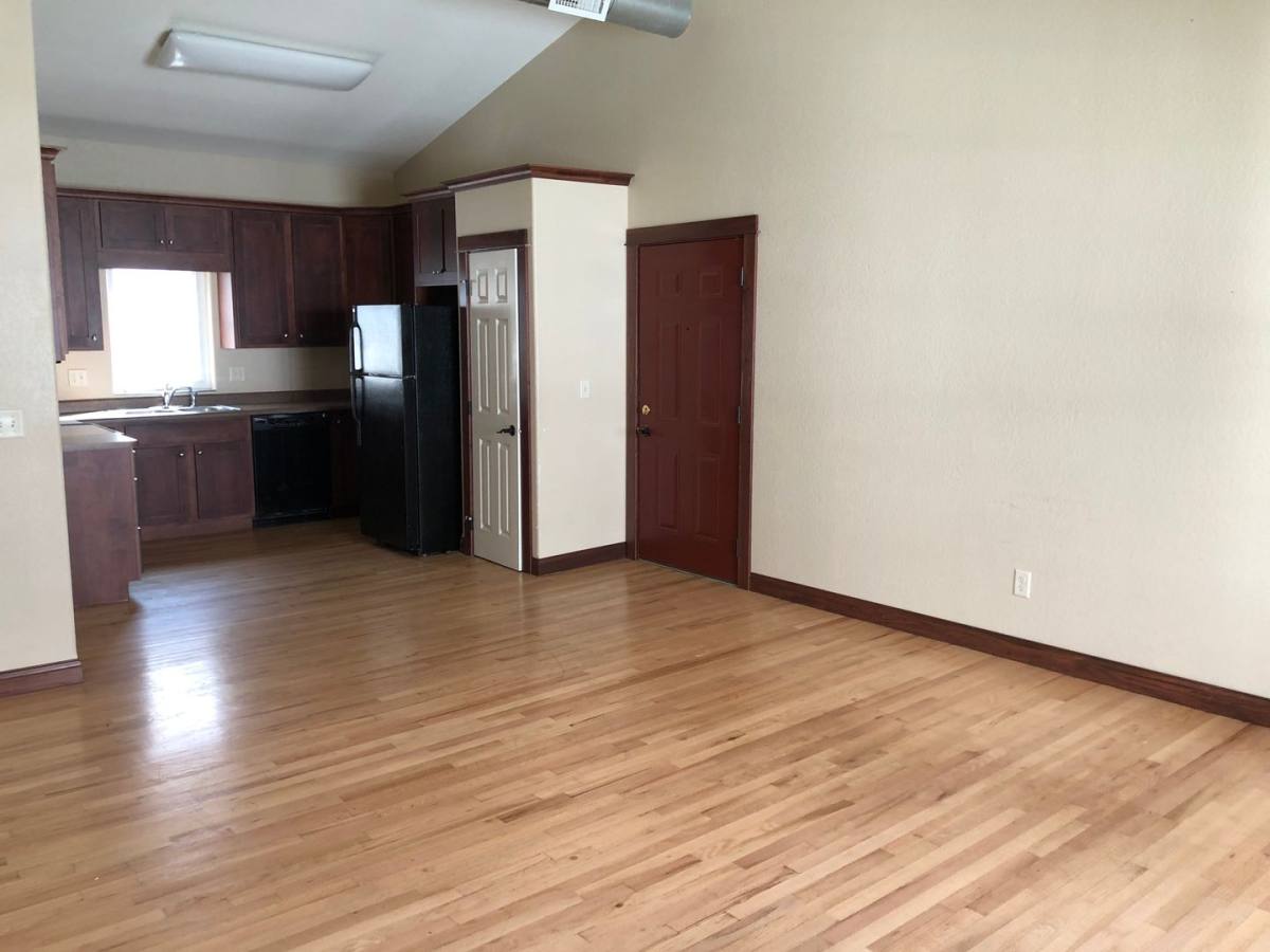 Apartment for rent at 515 College, Iowa City, IA 52240