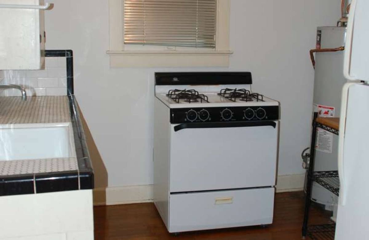 3007 Fruth, Austin, TX 78705 - Apartment for Rent - Image 5