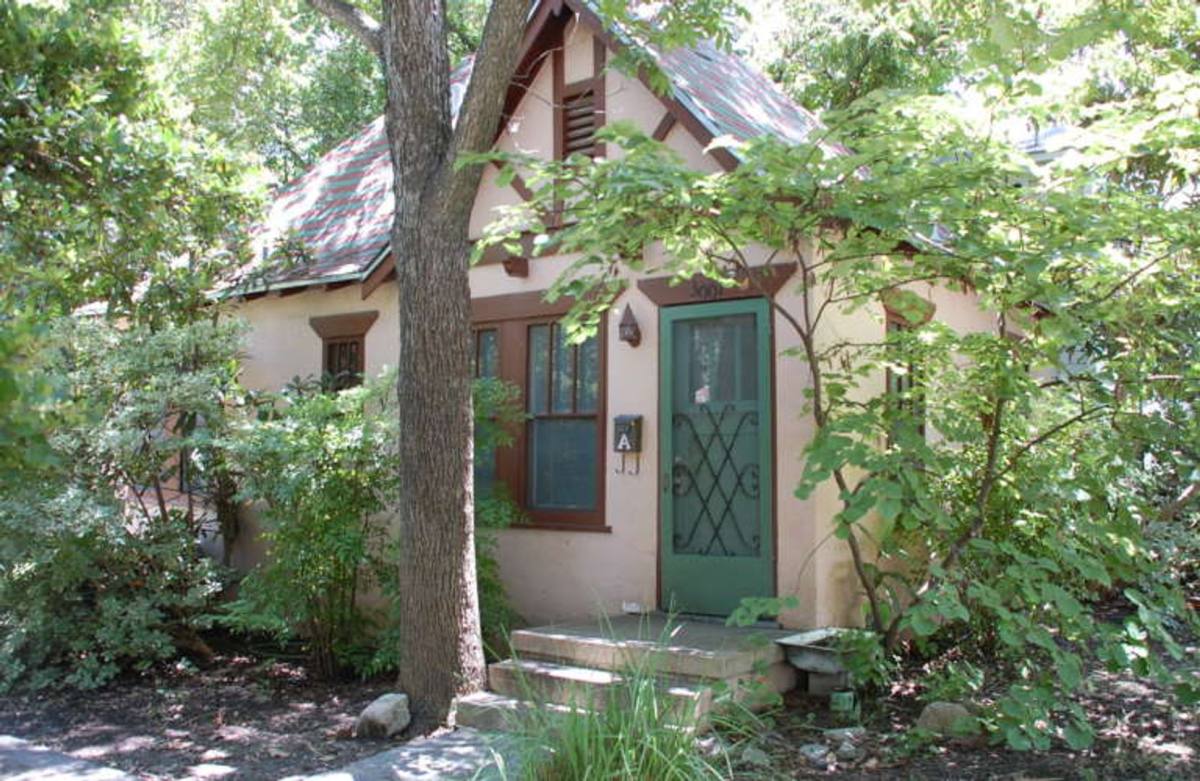 3007 Fruth, Austin, TX 78705 - Apartment for Rent - Image 1