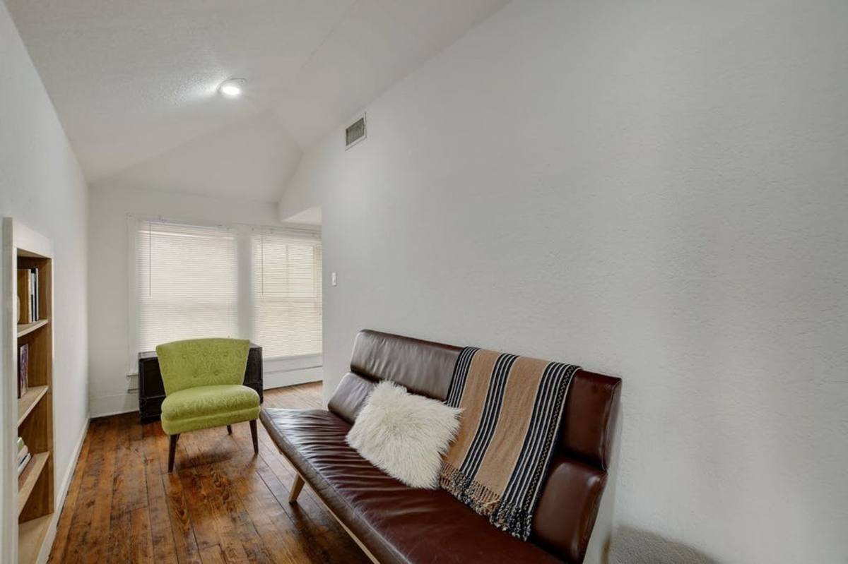 1214 W Hopkins, San Marcos, TX 78666 - Apartment for Rent - Image 4