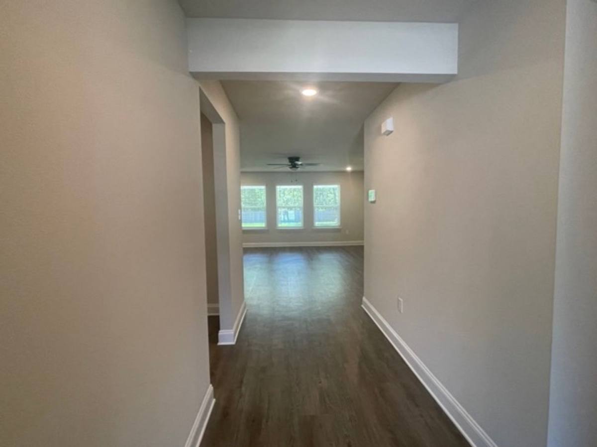 18594 Elkwood Dr, Gulfport, MS 39503 - House for Rent - Image 2