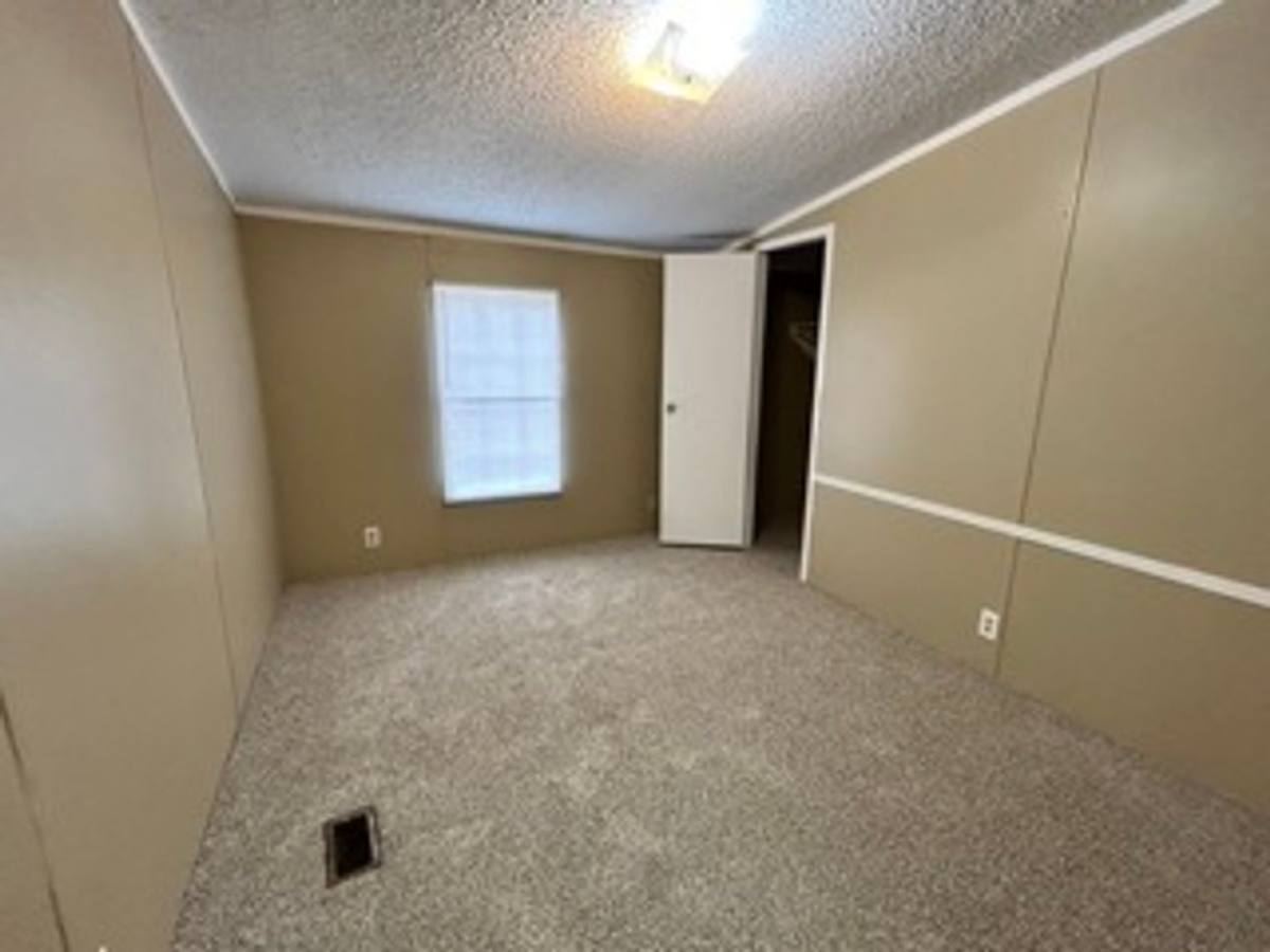 7051 Larkin Place E, Biloxi, MS 39532 - House for Rent - Image 5