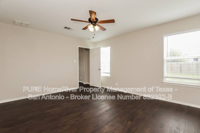 3402 Spanish Branch, San Antonio, TX 78222 - House for Rent - Image 7