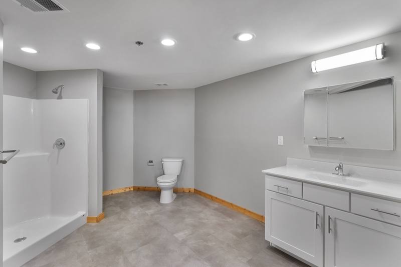 225 E 2nd St #306, Davenport, IA 52801 - Apartment for Rent - Image 3