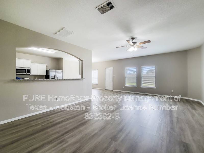 5914 Golden Cove Rd, Baytown, TX 77523 - House for Rent - Image 4
