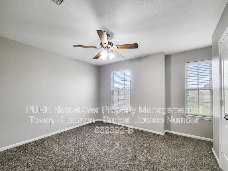 5914 Golden Cove Rd, Baytown, TX 77523 - House for Rent - Image 10