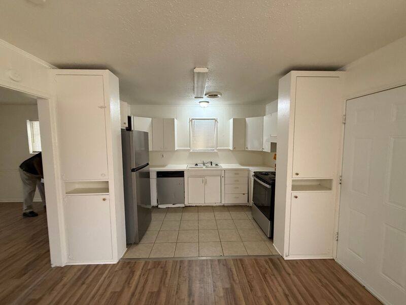 121 Melrose Dr, Jackson, MS 39211 - House for Rent - Image 8