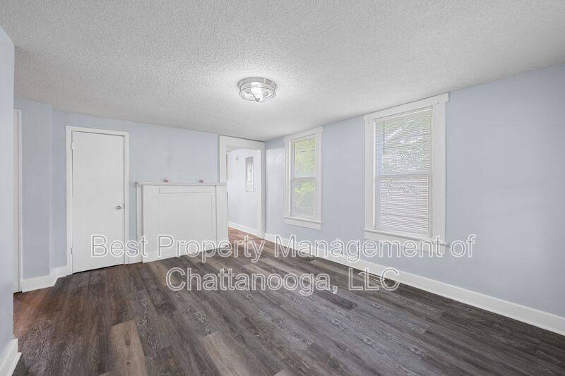 4802 Oakland Ave, Chattanooga, TN 37410 - House for Rent - Image 8