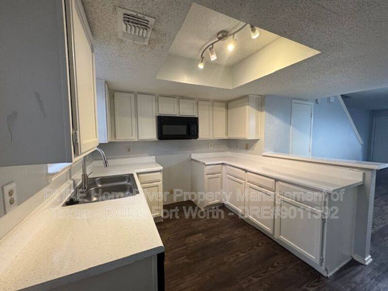 4002 W Pioneer Dr #112, Irving, TX 75061 - Apartment for Rent - Image 2