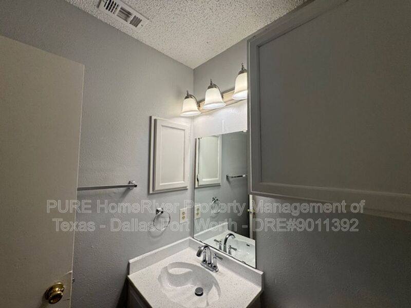 4002 W Pioneer Dr #112, Irving, TX 75061 - Apartment for Rent - Image 9