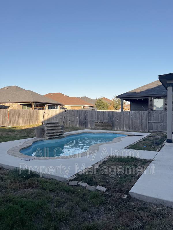 4584 Klein Meadows, New Braunfels, TX 78130 - House for Rent - Image 8
