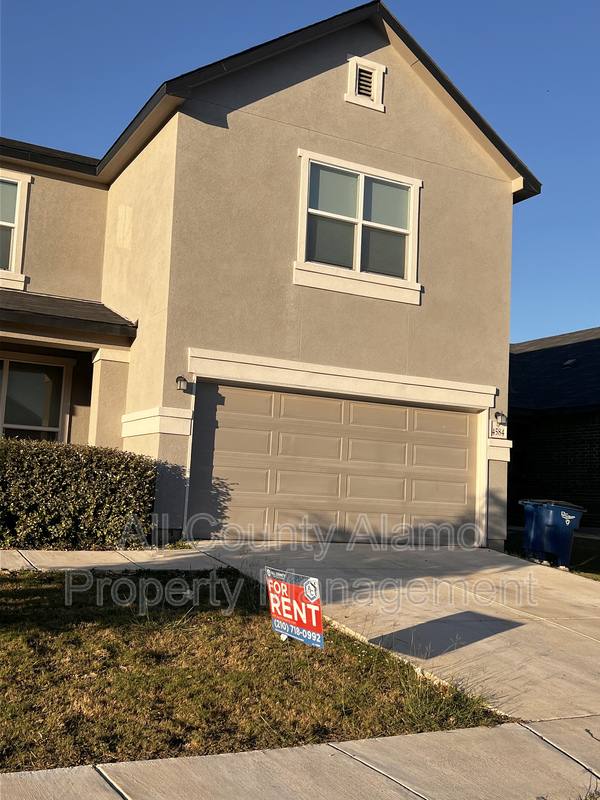 4584 Klein Meadows, New Braunfels, TX 78130 - House for Rent - Image 3