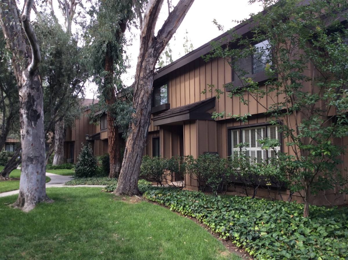 9741 Reseda Blvd #44, Northridge, CA 91324 - Townhouse for Rent - Image 2