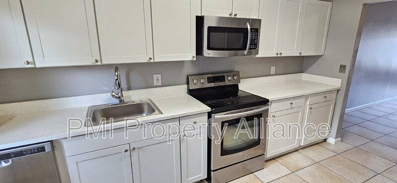 725 Northlake Blvd #52, Altamonte Springs, FL 32701 - Condo for Rent - Image 1