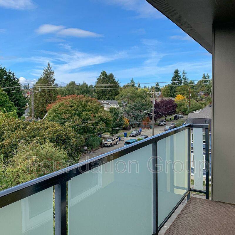 2405 NW 65th St #304, Seattle, WA 98117 - Apartment for Rent - Image 9