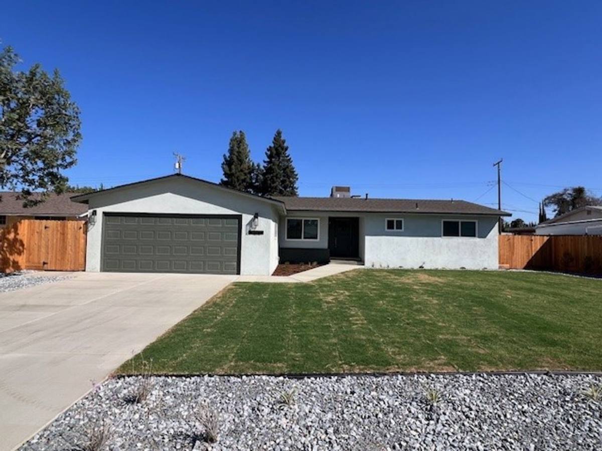 4212 W School Ave, Visalia, CA 93291 - House for Rent - Image 1