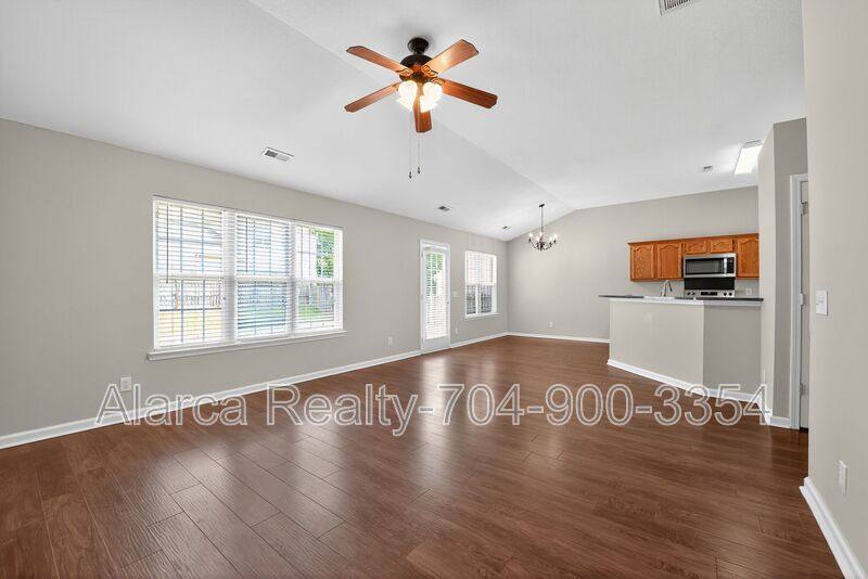11223 Dickie Ross Rd, Charlotte, NC 28277 - House for Rent - Image 7