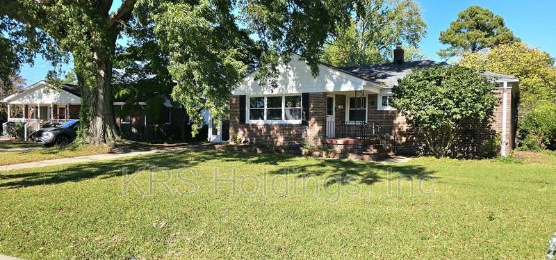 4 Rhonda Circle, Hampton, VA 23669 - House for Rent - Image 2