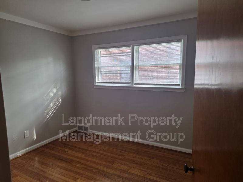 22507 S Kane St, Detroit, MI 48223 - House for Rent - Image 10