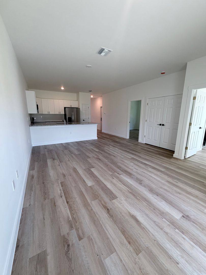 717-719 Gordon Ave S, Lehigh Acres, FL 33973 - Apartment for Rent - Image 6