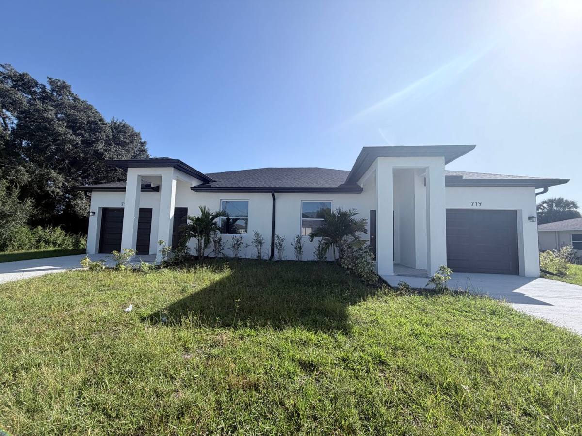717-719 Gordon Ave S, Lehigh Acres, FL 33973 - Apartment for Rent