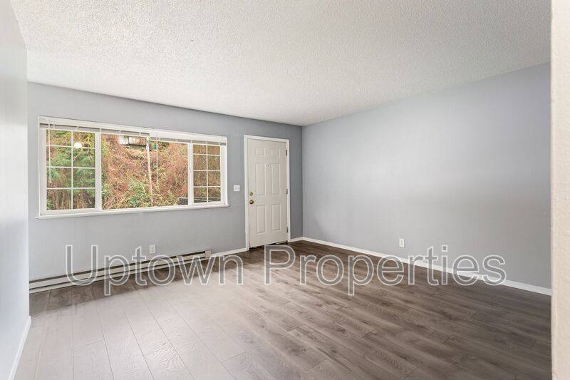1515 SW Custer Dr #B7, Portland, OR 97219 - Apartment for Rent - Image 4