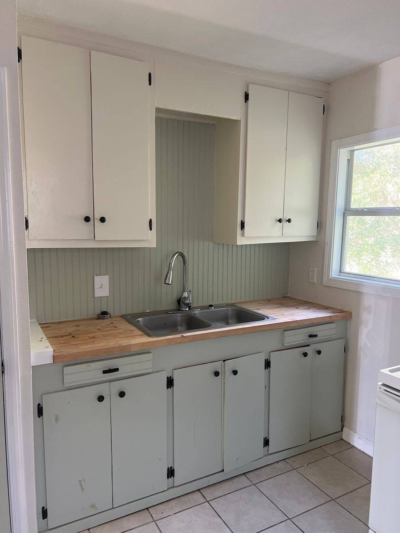 1623 1/2 4th St, Lake Charles, LA 70601 - House for Rent - Image 3