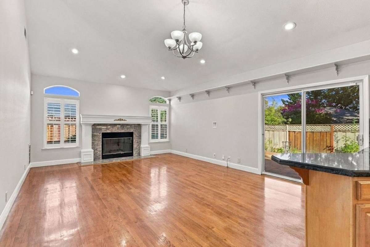13526 Myren Dr, Saratoga, CA 95070 - House for Rent - Image 7