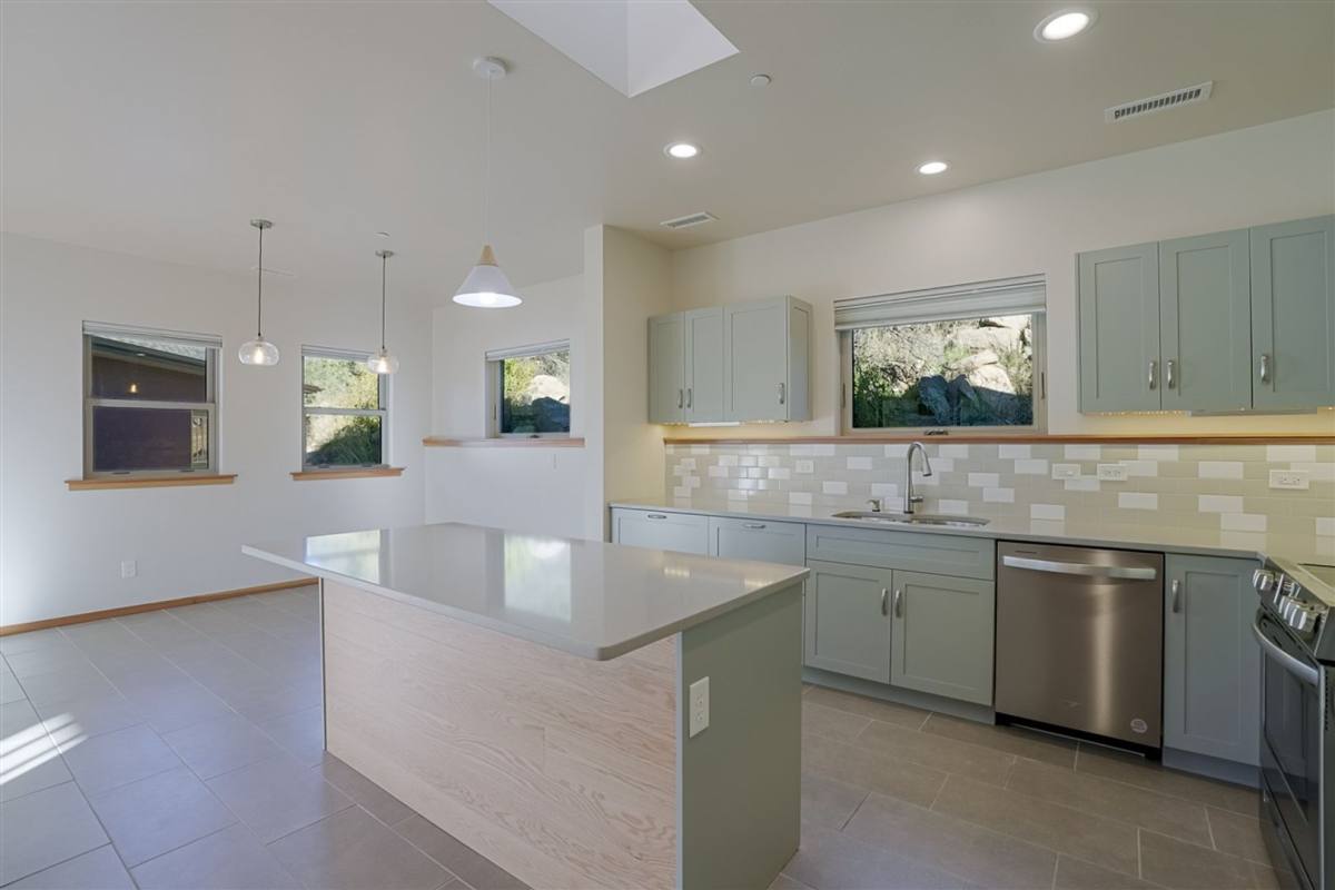 484 S McCormick St, Prescott, AZ 86303 - House for Rent - Image 9