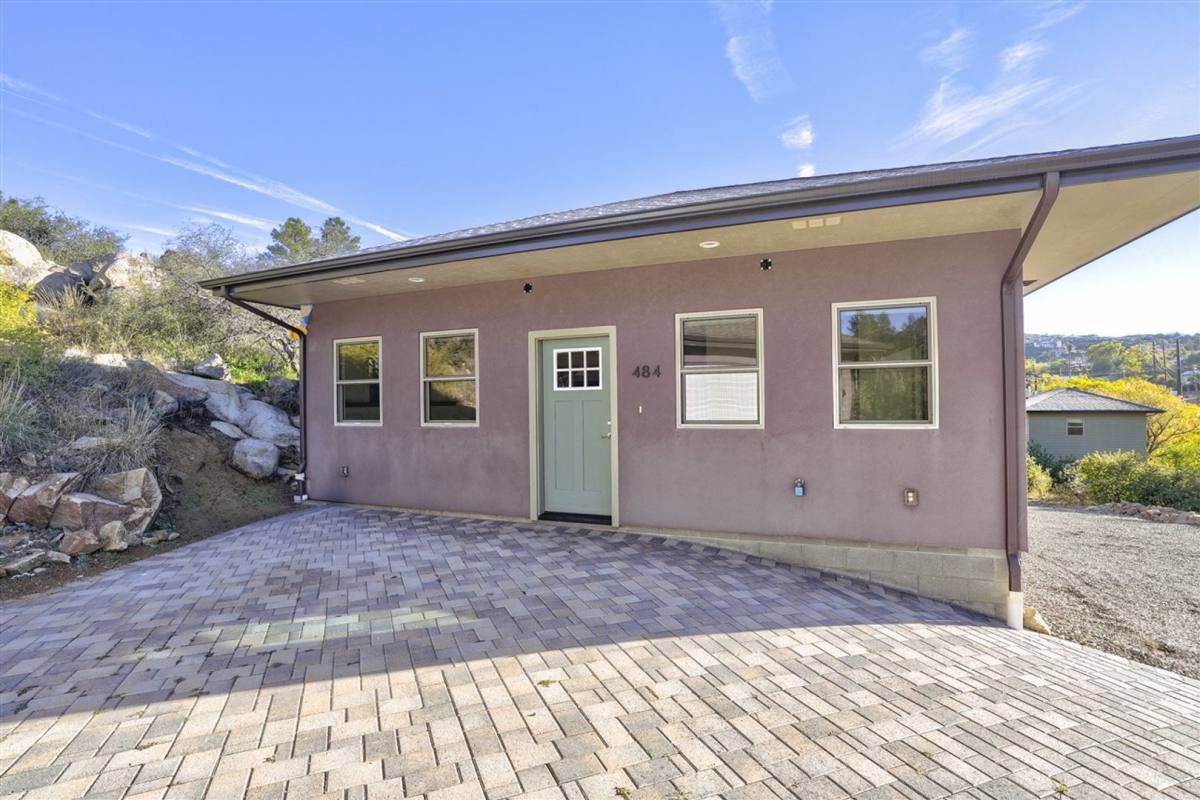 484 S McCormick St, Prescott, AZ 86303 - House for Rent - Image 1
