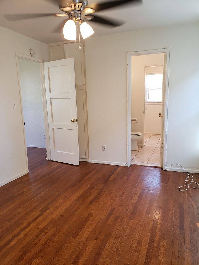 7916-7930 La Mesa Blvd, La Mesa, CA 91942 - Apartment for Rent - Image 9