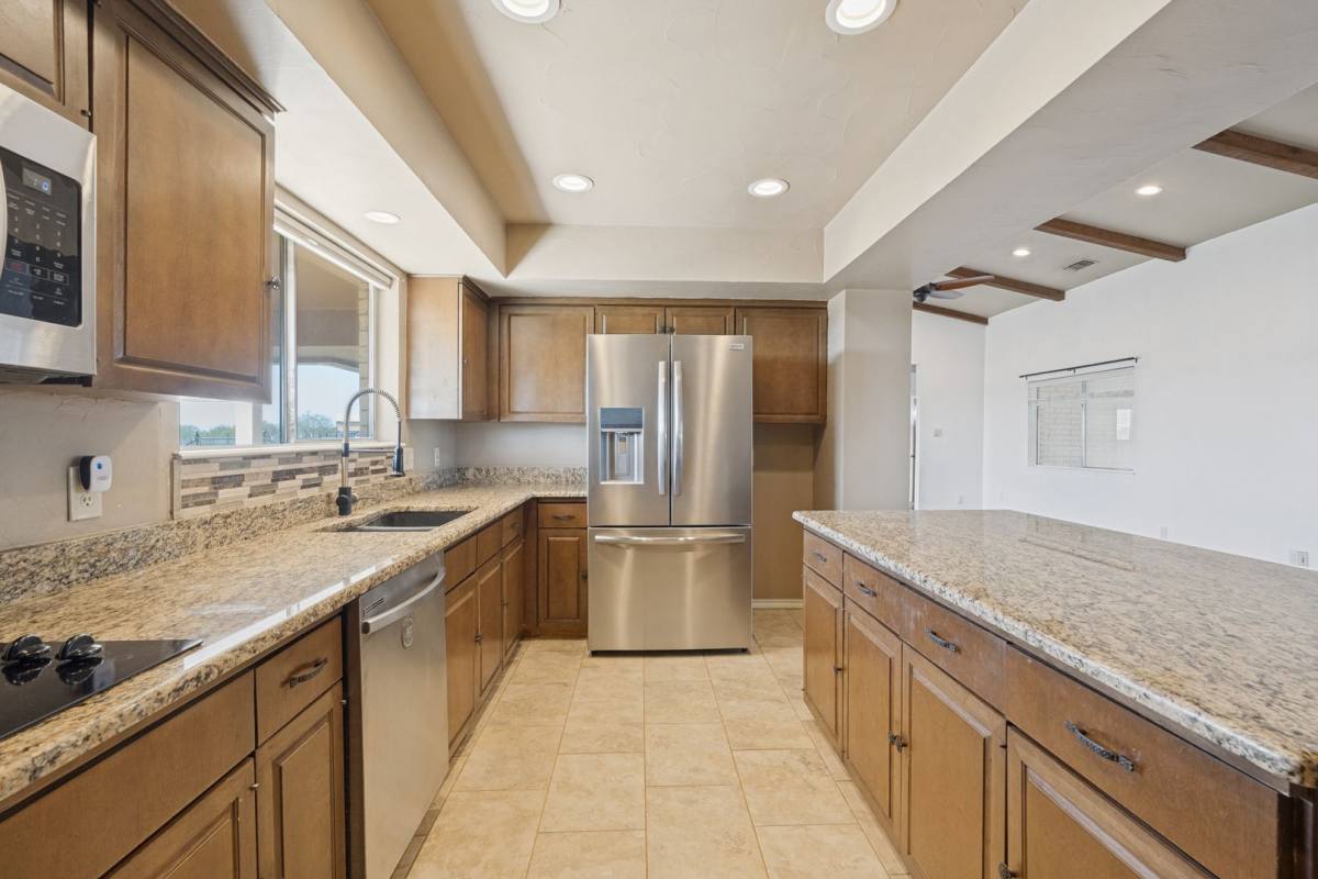 5010 FM 775, Seguin, TX 78155 - House for Rent - Image 10