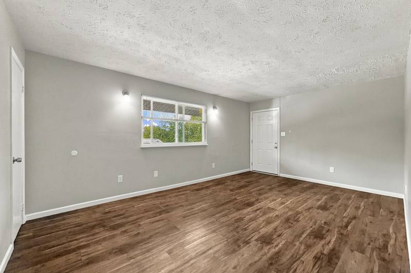 2215 Washington Pike #14, Knoxville, TN 37917 - Apartment for Rent - Image 4