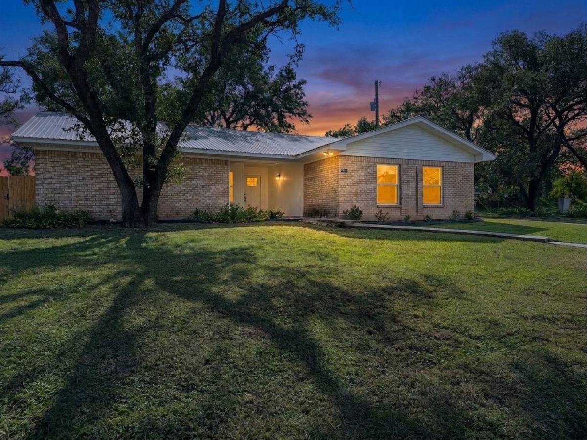 3019 Summit Dr, Belton, TX 76513 - House for Rent