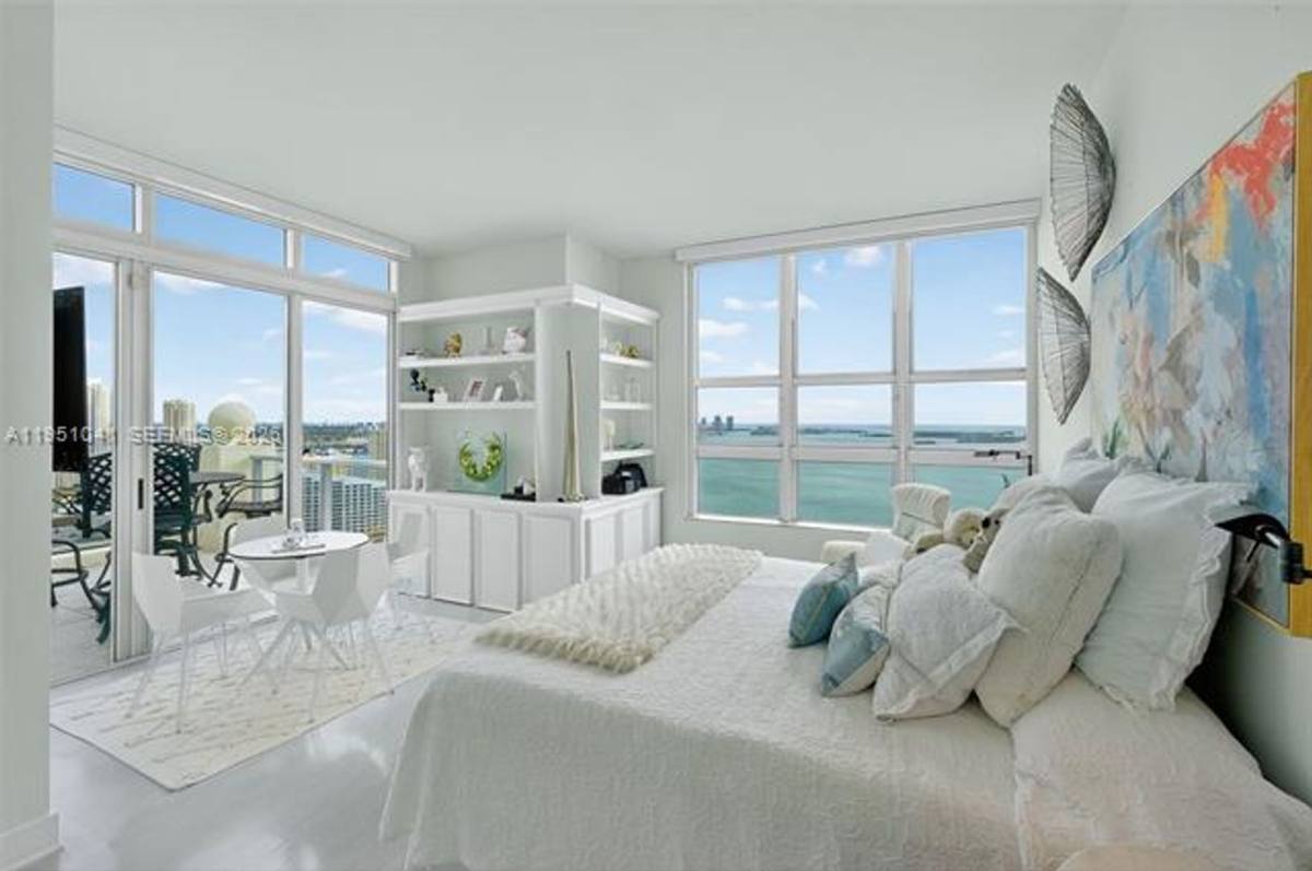 1155 Brickell Bay Dr, Miami, FL 33131 - Apartment for Rent - Image 10