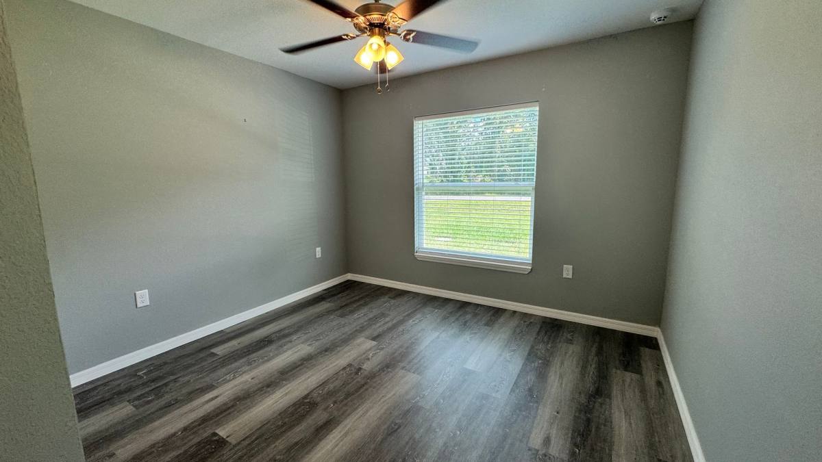 79 Guava Place Dr, Ocklawaha, FL 32179 - House for Rent - Image 3