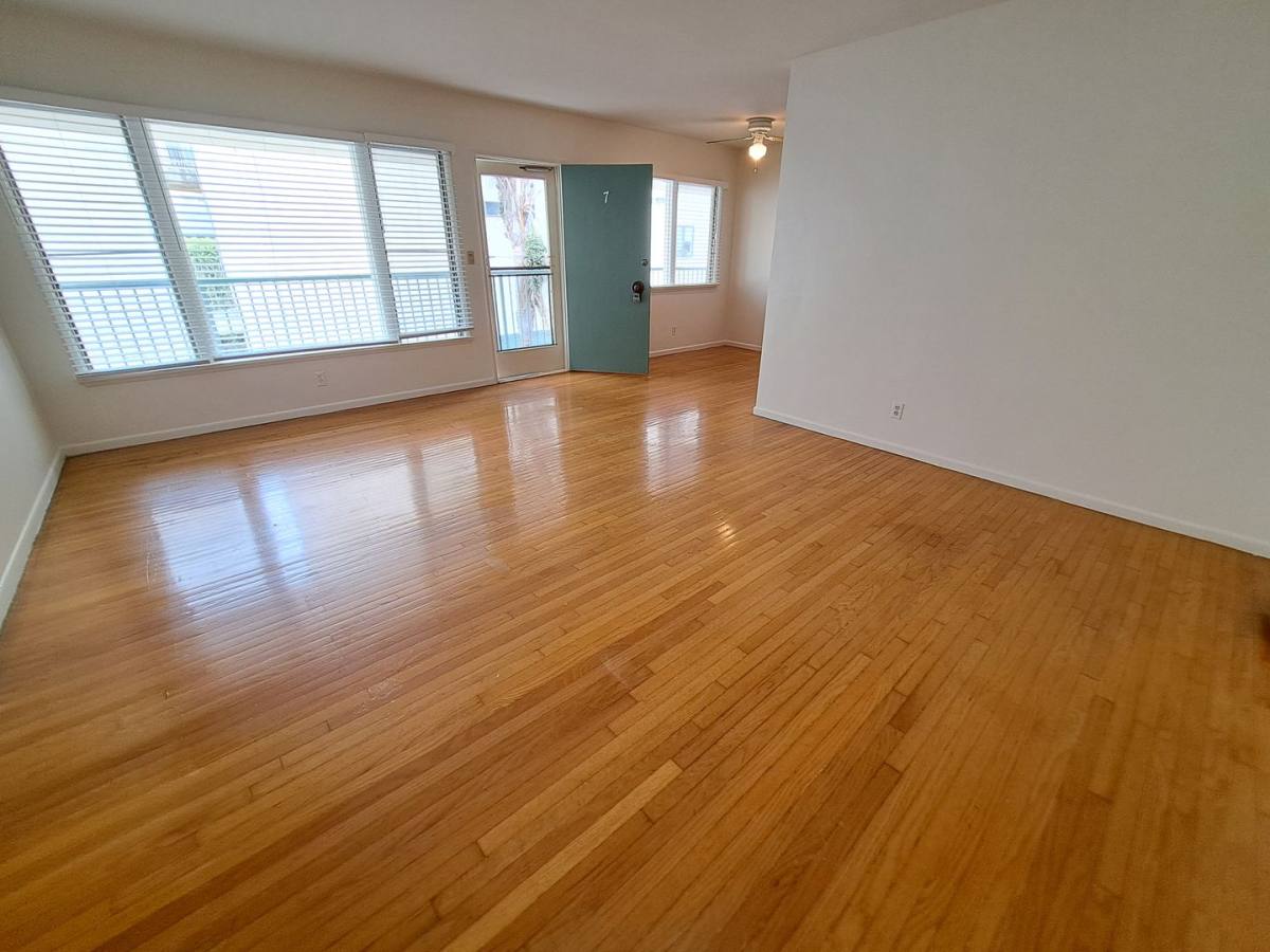 1037 2nd St, Santa Monica, CA 90403 - Apartment for Rent - Image 3