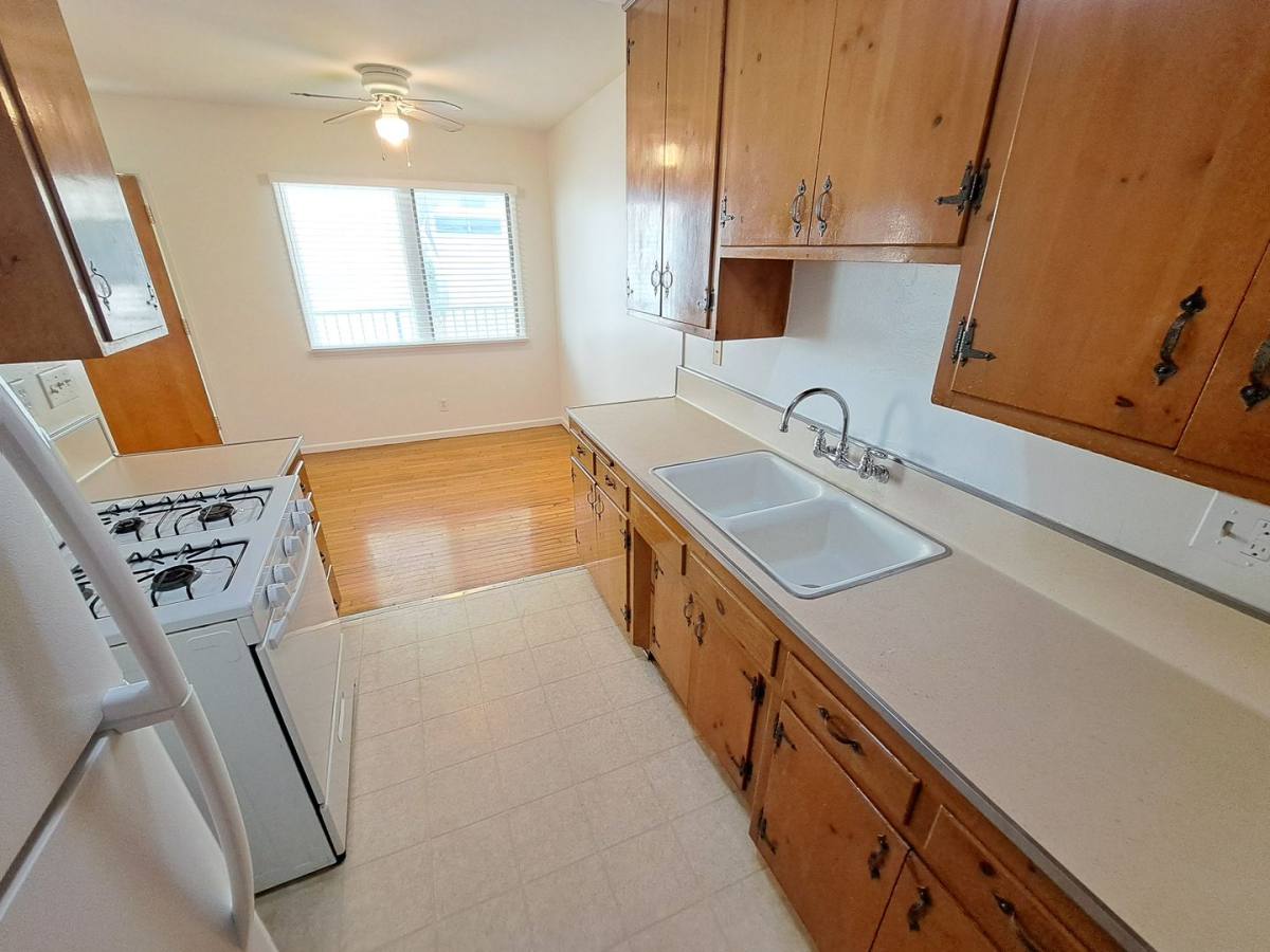 1037 2nd St, Santa Monica, CA 90403 - Apartment for Rent - Image 7