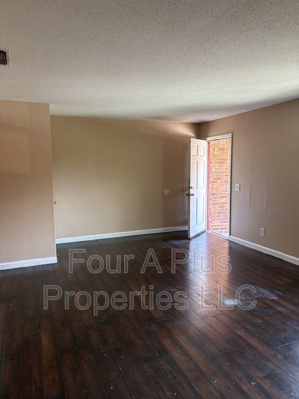 4664 Cary Lane, Hixson, TN 37343 - Apartment for Rent - Image 3