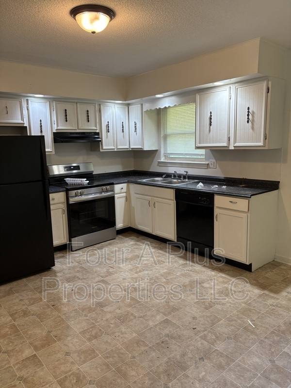 4664 Cary Lane, Hixson, TN 37343 - Apartment for Rent - Image 1