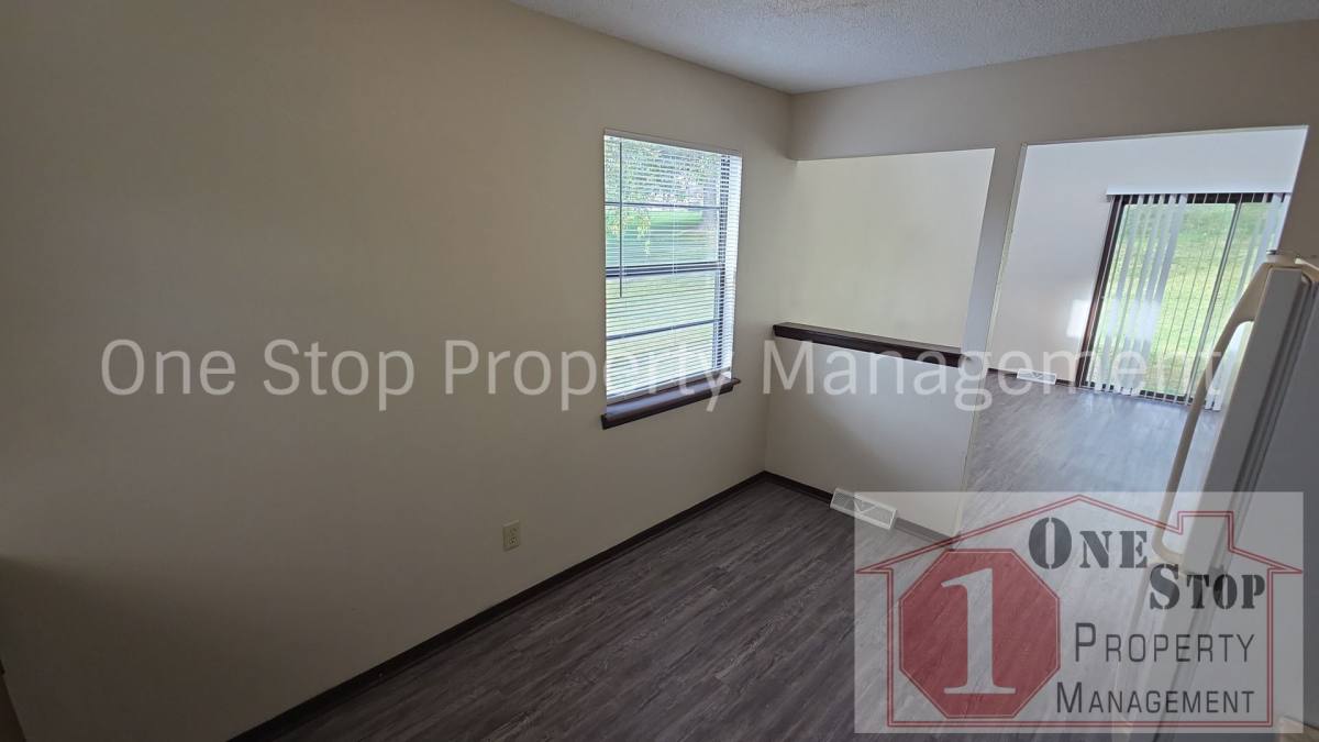 17308 E 49th St Court S, Independence, MO 64055 - House for Rent - Image 8