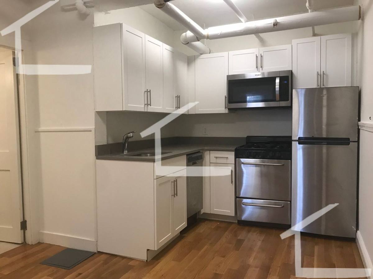 1292 Commonwealth Ave #8, Allston, MA 02134 - Apartment for Rent - Image 2