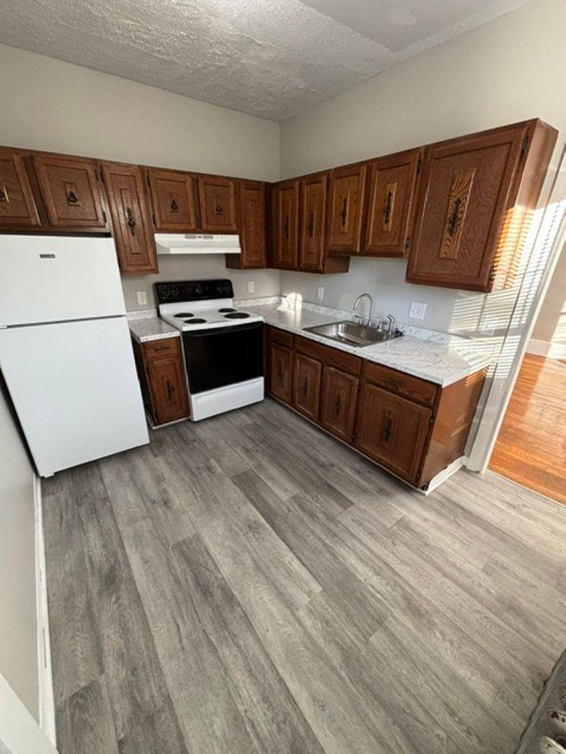 Beechwood, 83-91 Sumner Ave, Springfield, MA 01108 - Apartment for Rent - Image 2