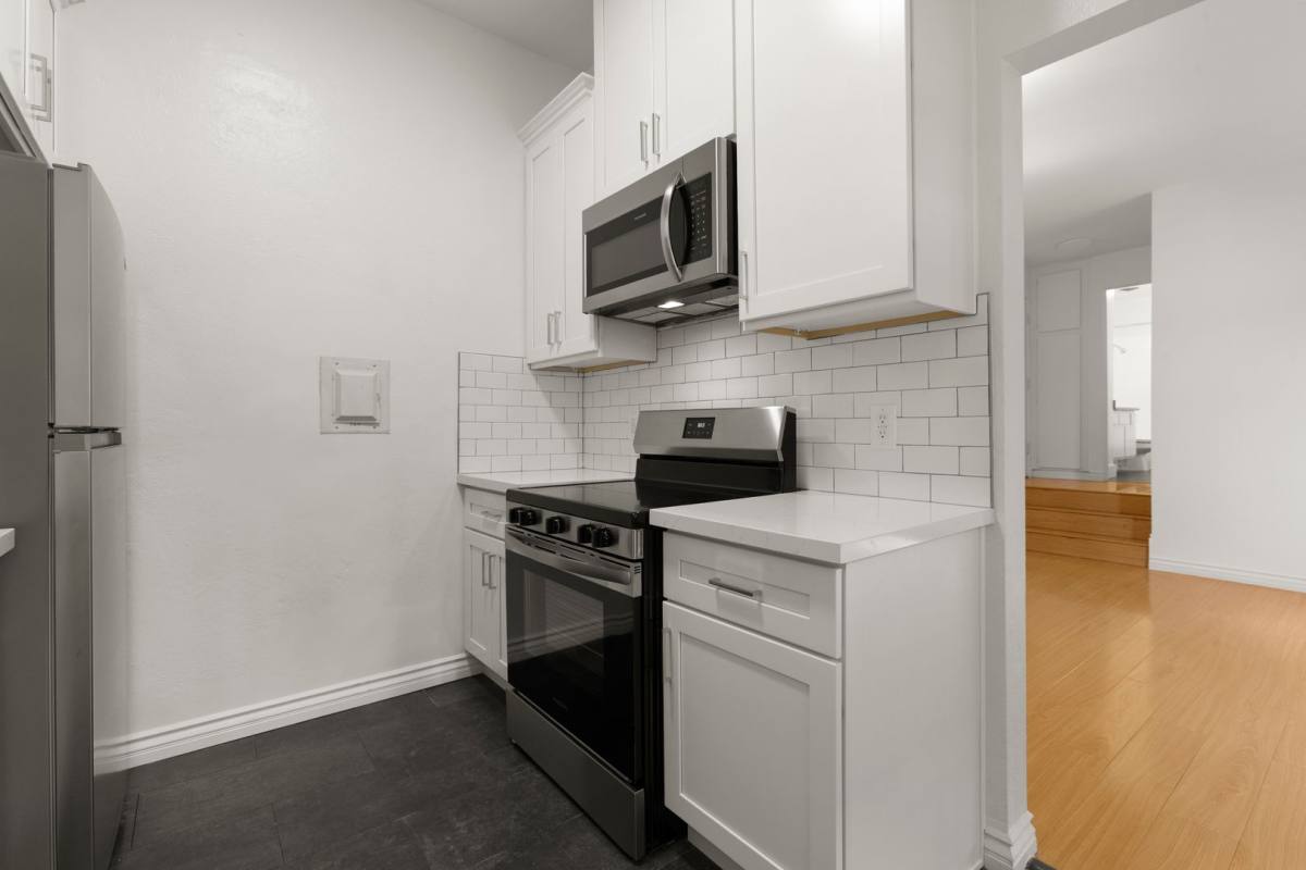 1114 N Kings Rd, West Hollywood, CA 90069 - Apartment for Rent - Image 5