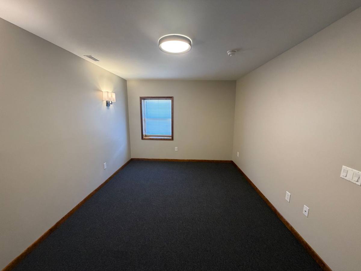 602 W 5th St, Erie, PA 16507 - Apartment for Rent - Image 2